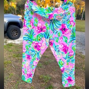 Lilly Pulitzer LUXLETIC Capris Leggings Size 16 Athletic